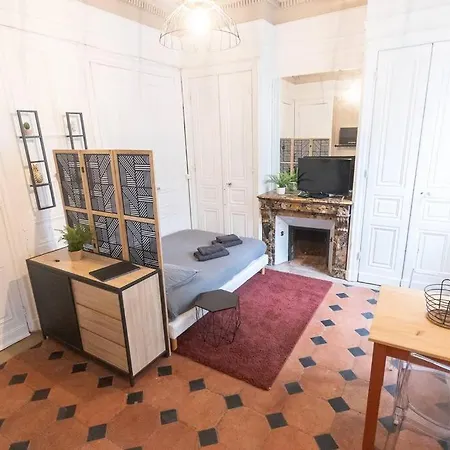 Immeuble L'aristocrate - L'authentique - Bd Carnot Lägenhet