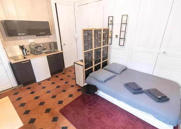 Immeuble L'aristocrate - L'authentique - Bd Carnot Apartmán *